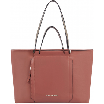 Деловая сумка женская PIQUADRO CIRCLE BD3336W92/ARTM с отделением для ноутбука 14" коралловая натуральная кожа Деловая сумка женская PIQUADRO CIRCLE BD3336W92/ARTM с отделением для ноутбука 14" коралловая натуральная кожа